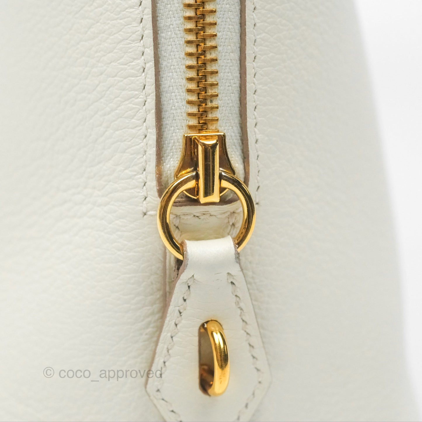 Hermès Bolide 1923 25 Mushroom 0T/Biscuit 48 Evercolor Gold Hardware