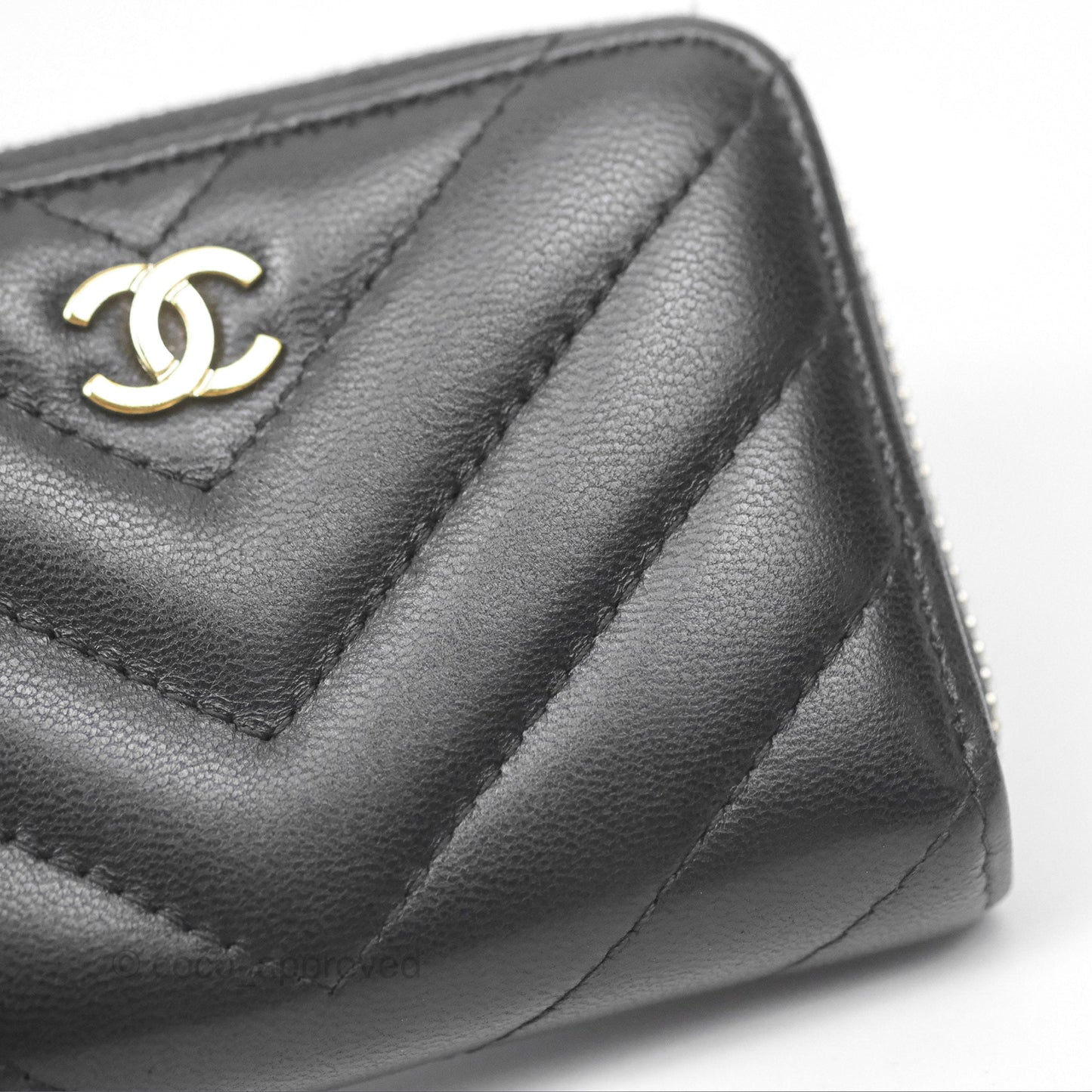 Chanel Chevron Zipped Coin Purse Black Lambskin Gold Hardware