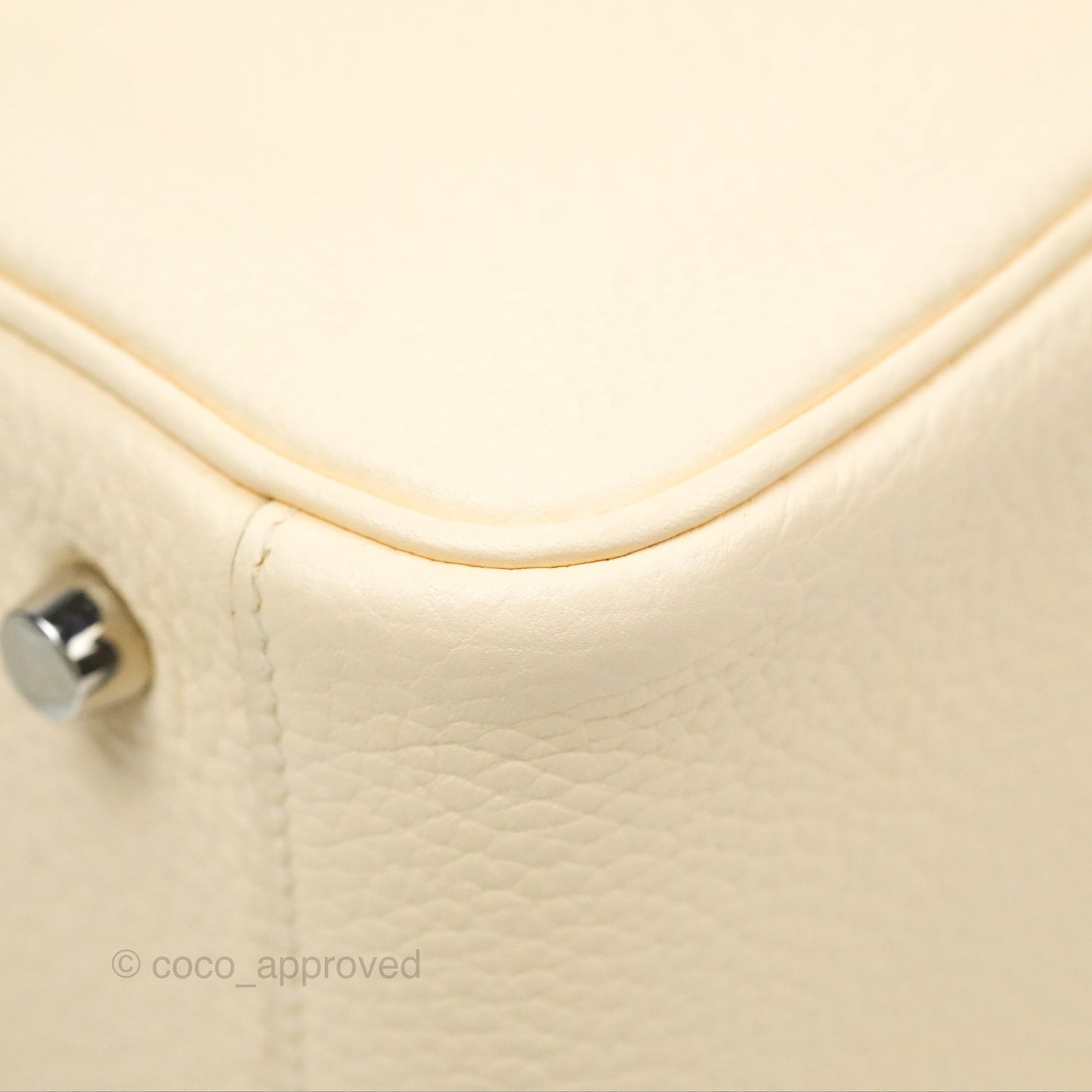 Hermès Lindy 26 Nata Taurillon Clemence Silver Hardware