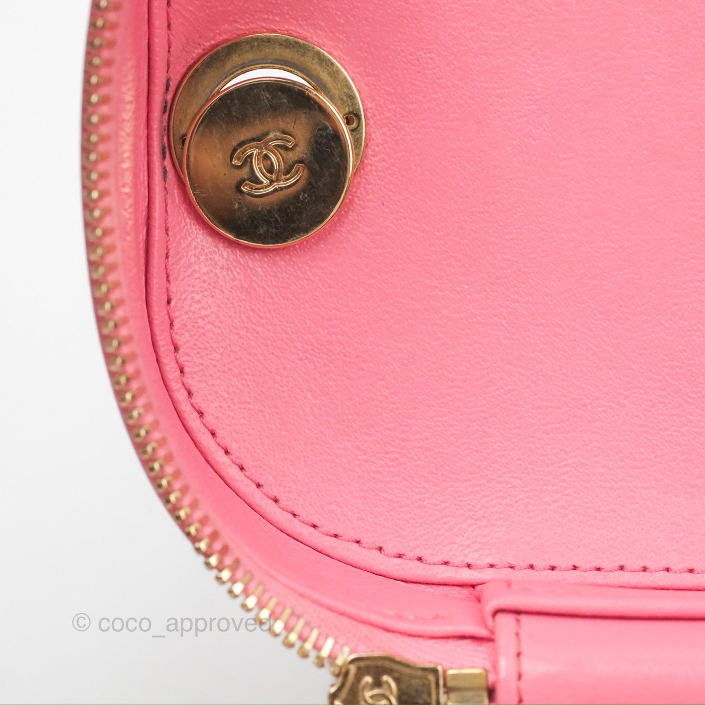 Chanel Small Quilted Top Handle Vanity Case Pink Lambskin Gold Hardware