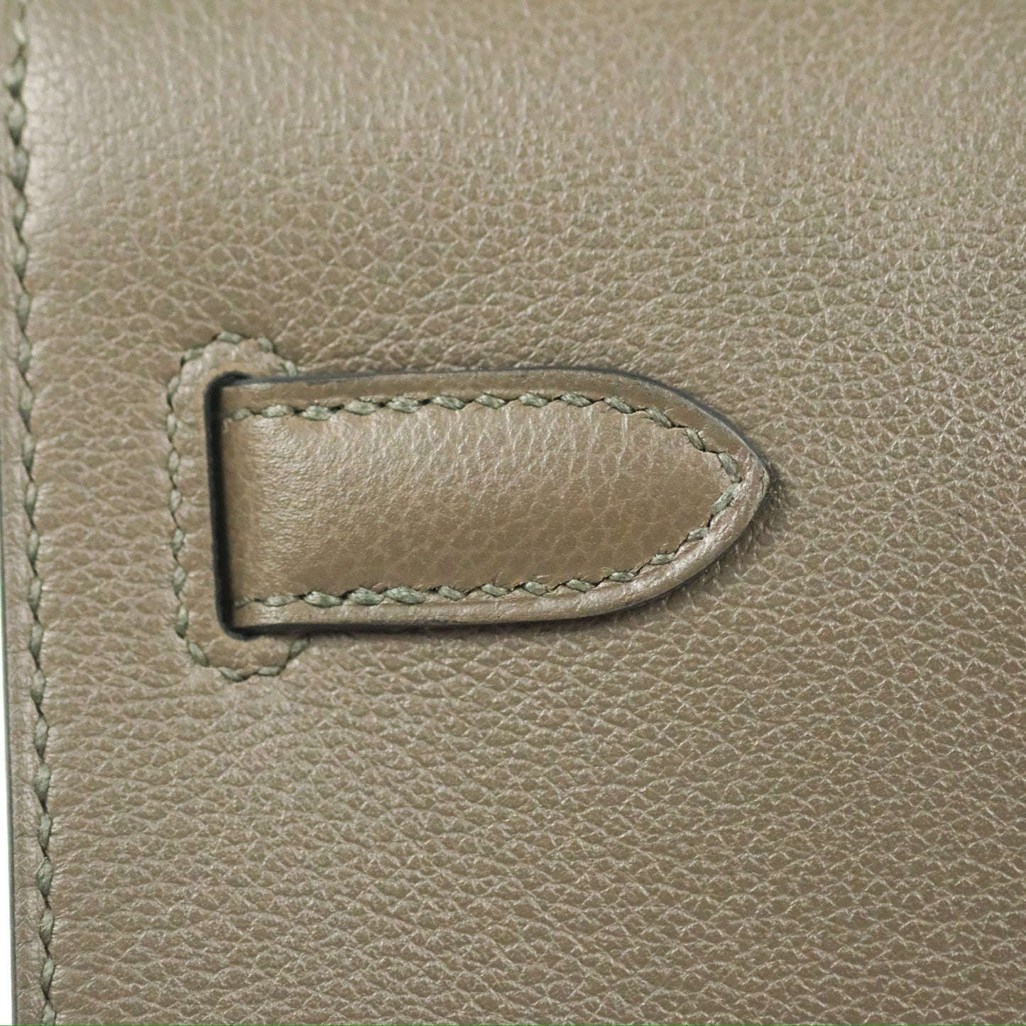 Hermès Kelly Depeches 25 Pouch Vert-De-Gris / Noir / Fauve Evercolor Evergrain & Barenia Calfskin