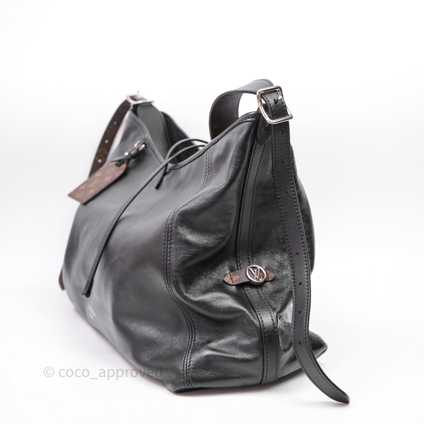 Louis Vuitton CarryAll Vibe MM Black
