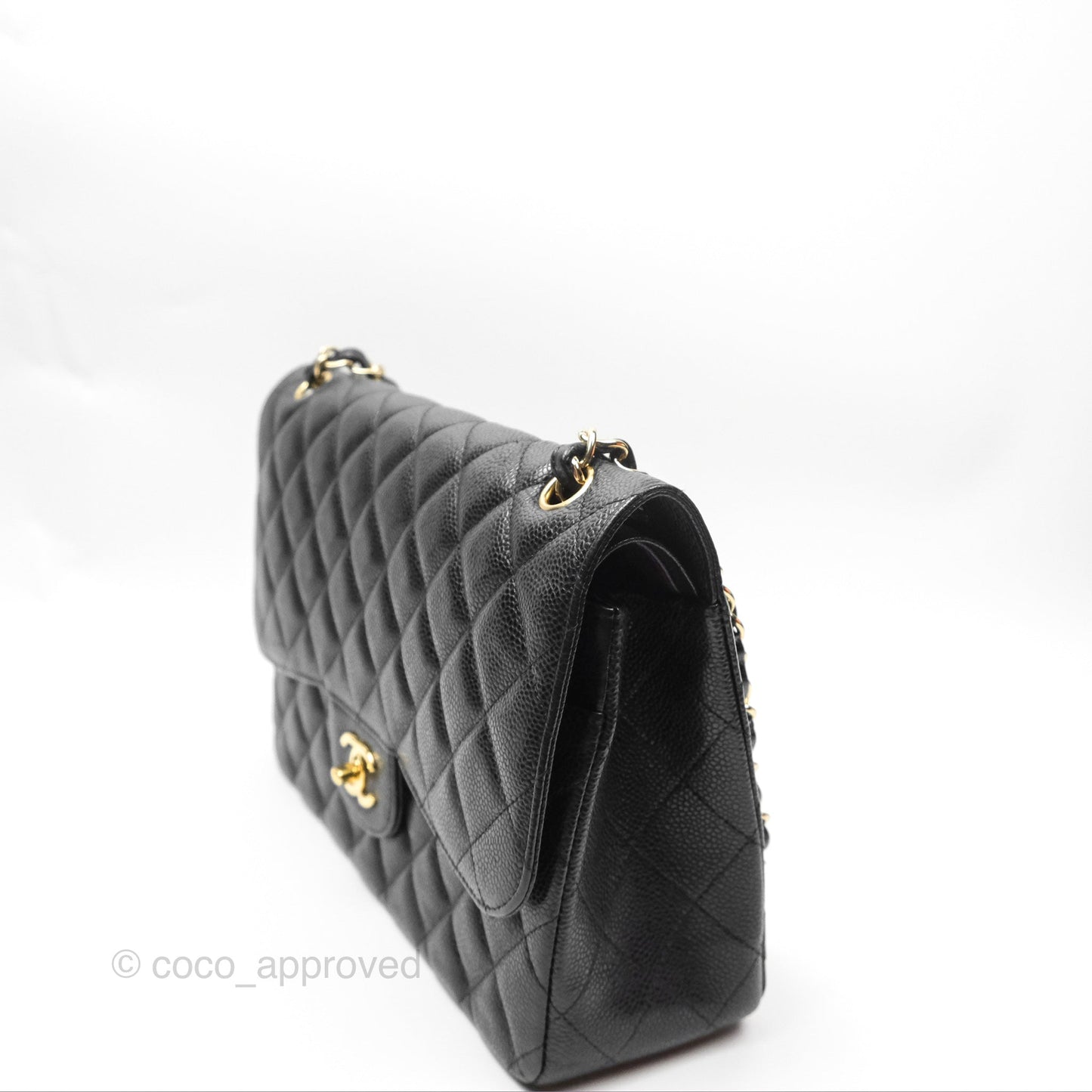 Chanel Jumbo Double Flap Quilted Black Caviar Gold Hardware⁣⁣