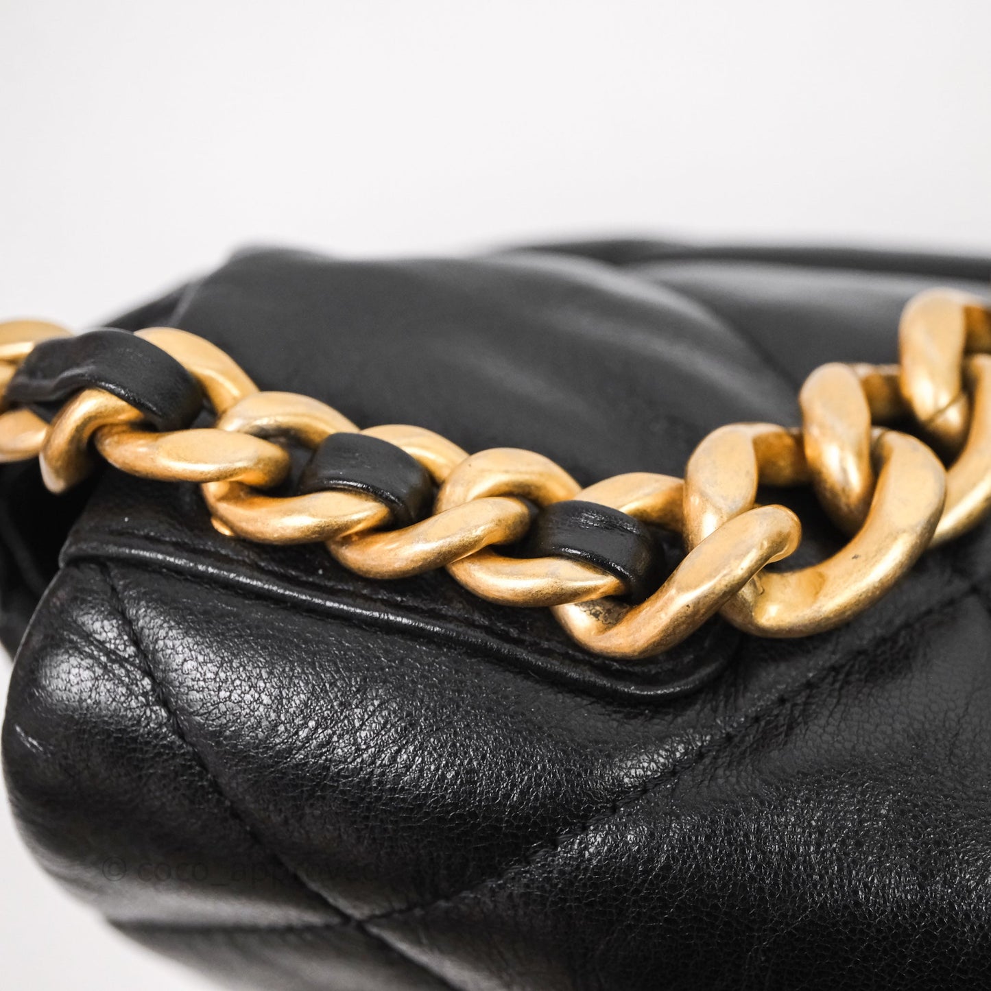 Chanel 19 Medium Black Mixed Hardware