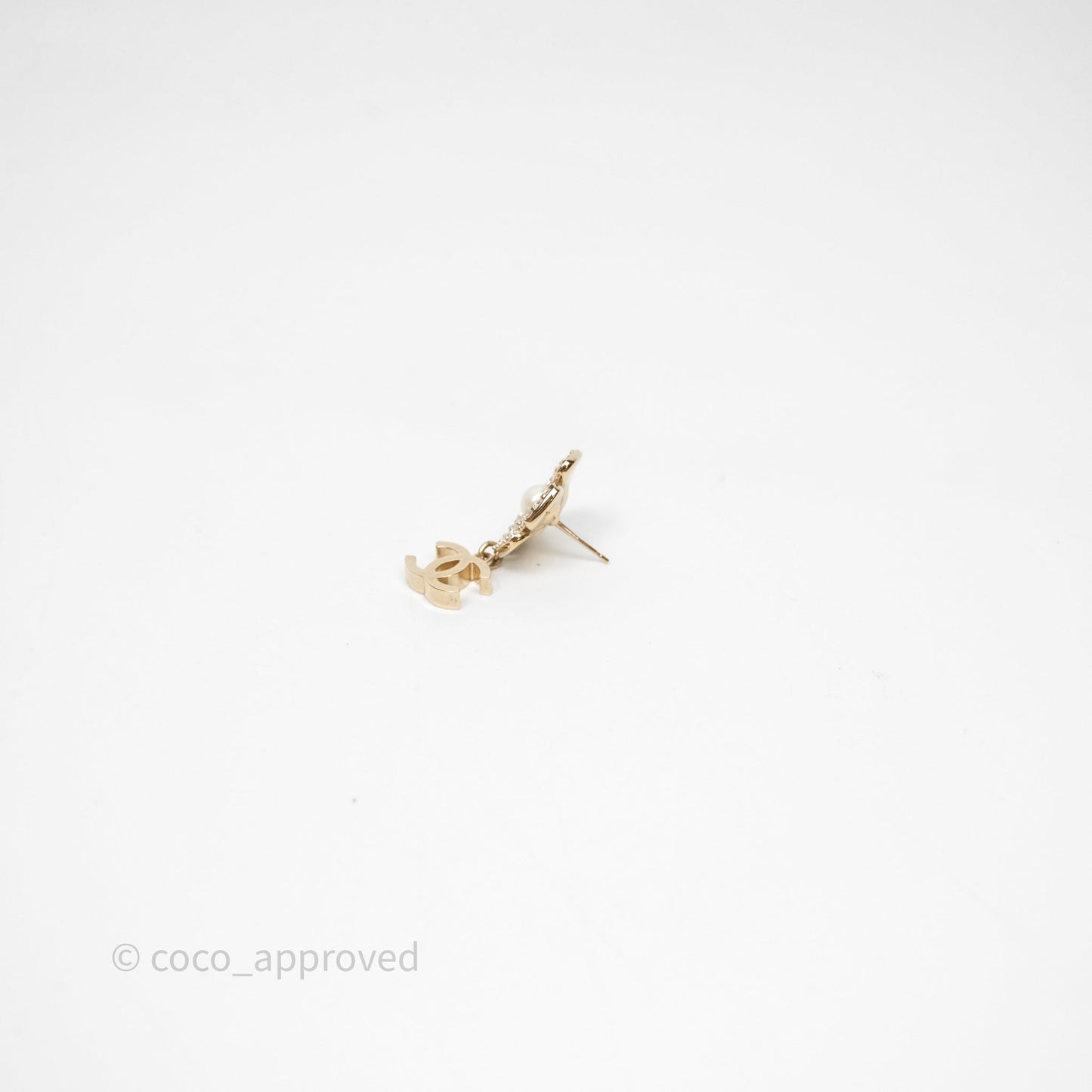 Chanel Crystals Pearl Flower Drop CC Earrings Gold Tone 23S