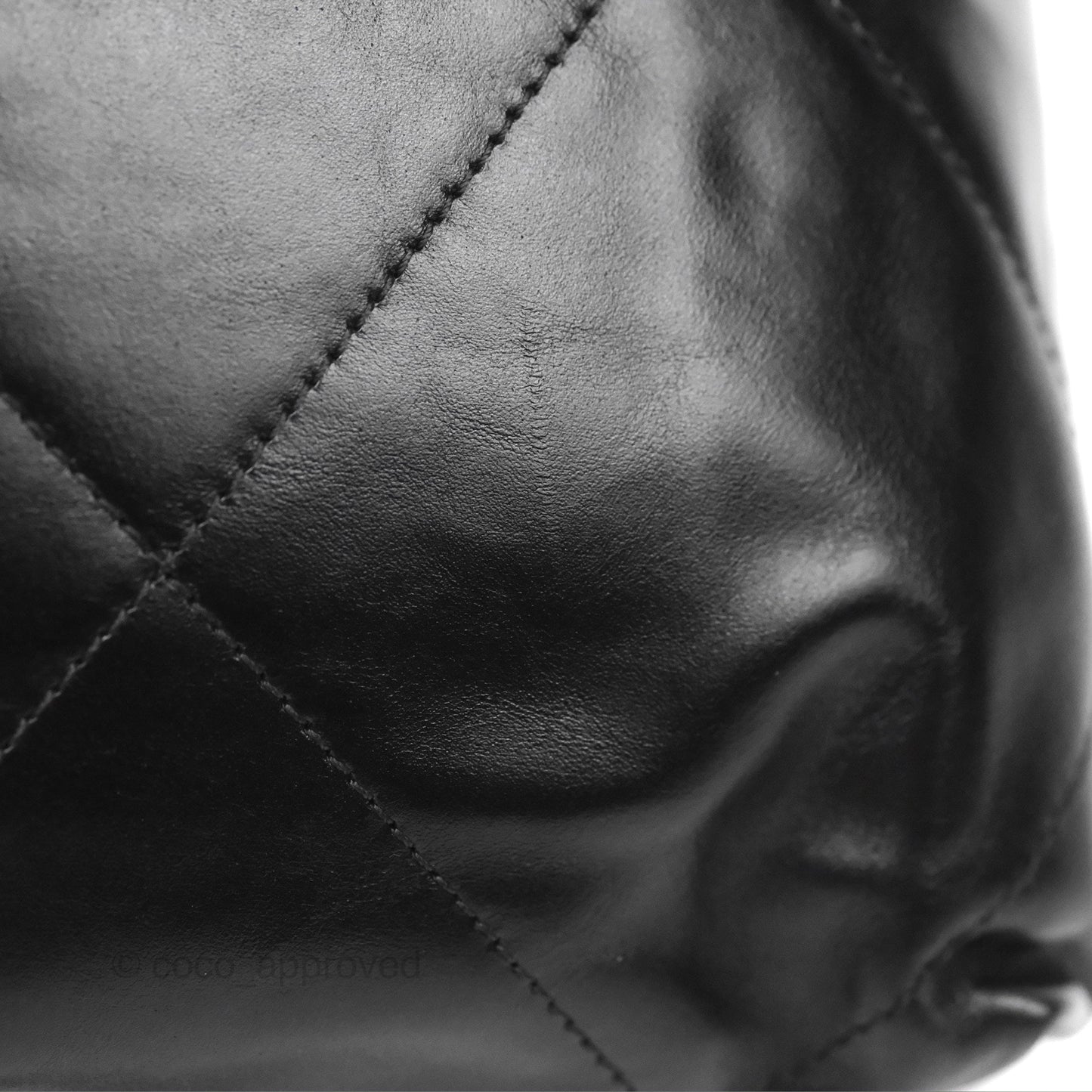 Chanel 22 Mini Bag Black Crumpled Calfskin