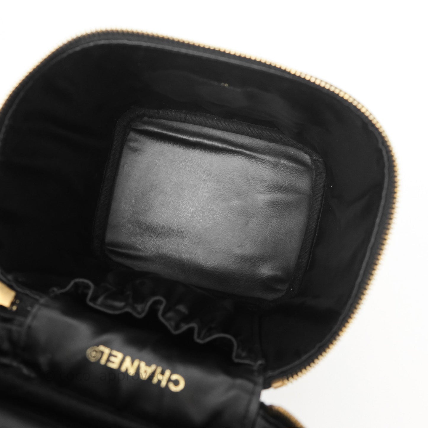 Chanel Vintage Vanity Case Black Caviar Gold Hardware