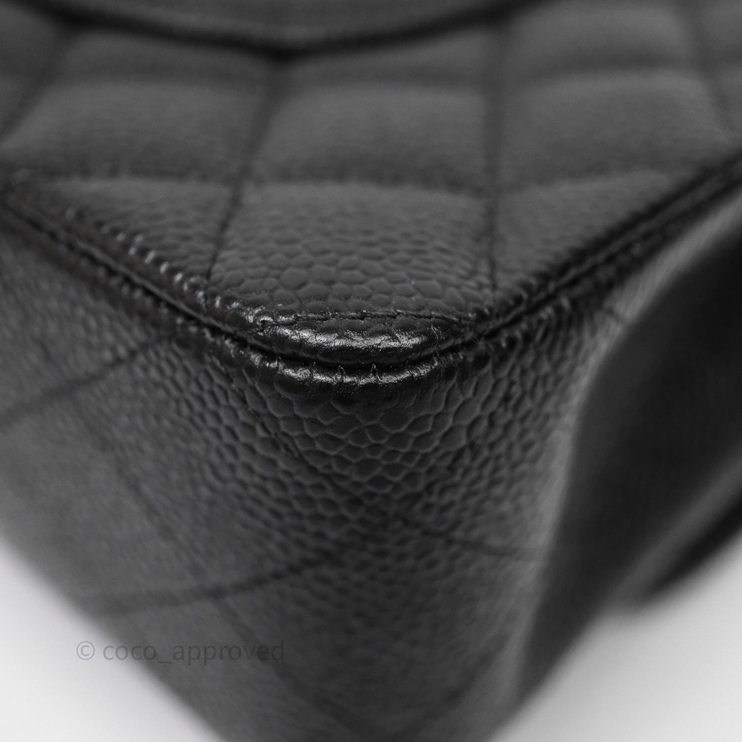Chanel Classic M/L Medium Flap Quilted Black Caviar Gold Hardware