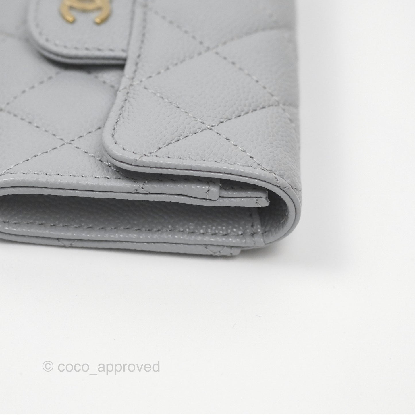 Chanel Quilted Flap Card Holder Caviar Grey Gold Hardware