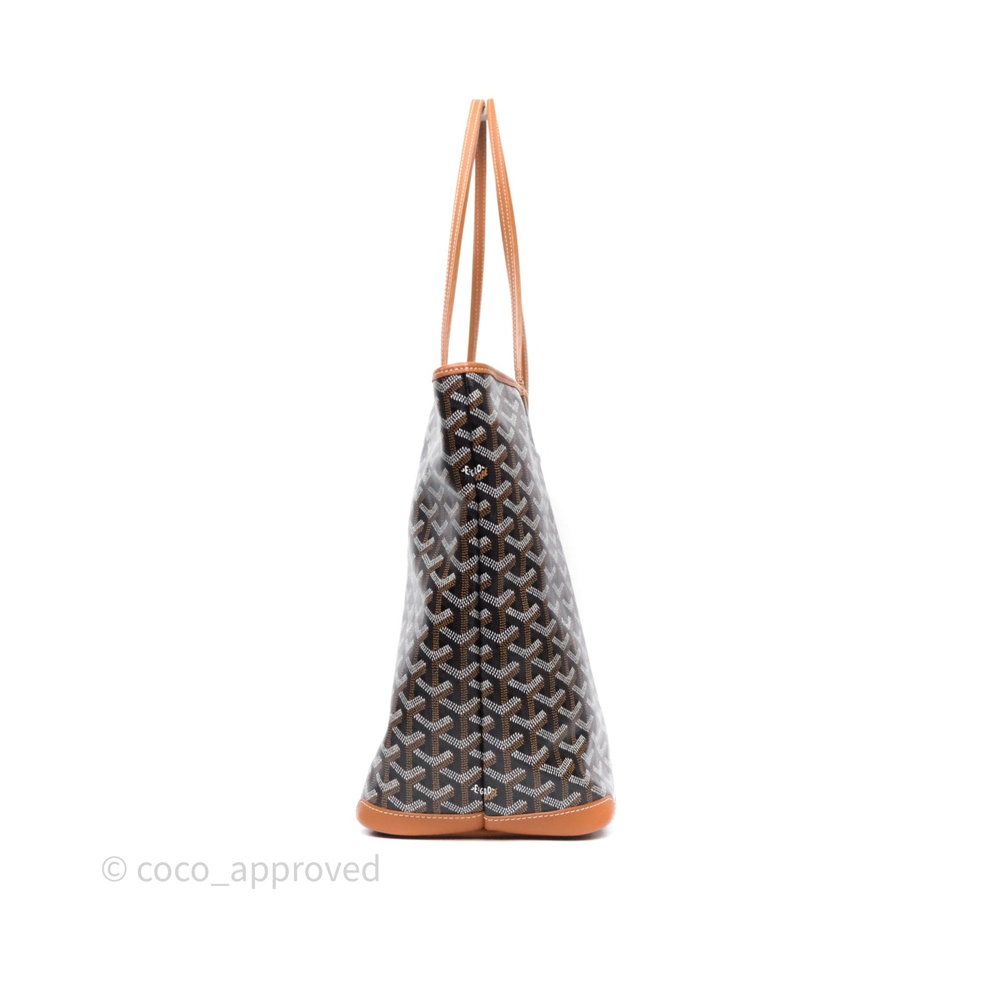 Goyard Artois Tote MM Goyardine Canvas⁣⁣⁣⁣⁣⁣⁣⁣⁣⁣⁣⁣⁣⁣⁣⁣⁣⁣⁣⁣ Tan/Black