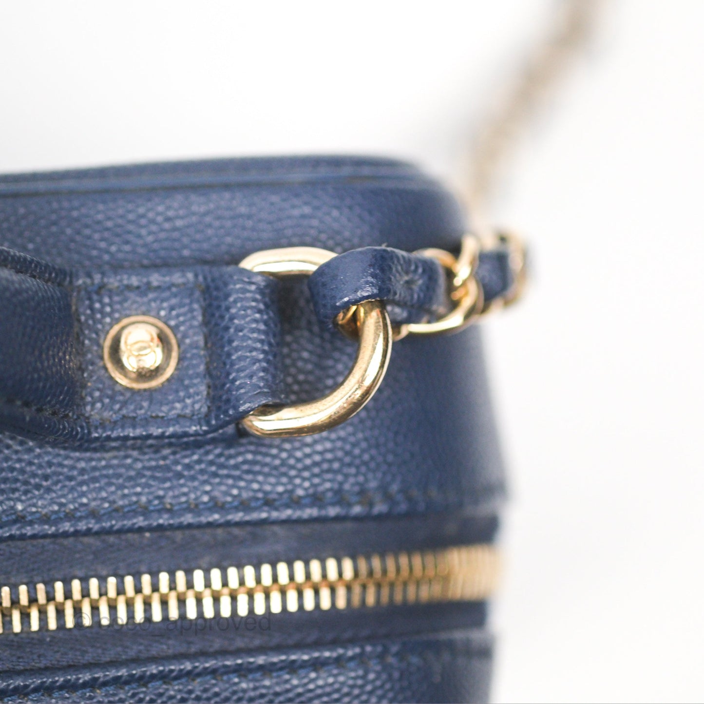 Chanel Quilted Medium CC Filigree Vanity Case Dark Navy Caviar Gold Hardware