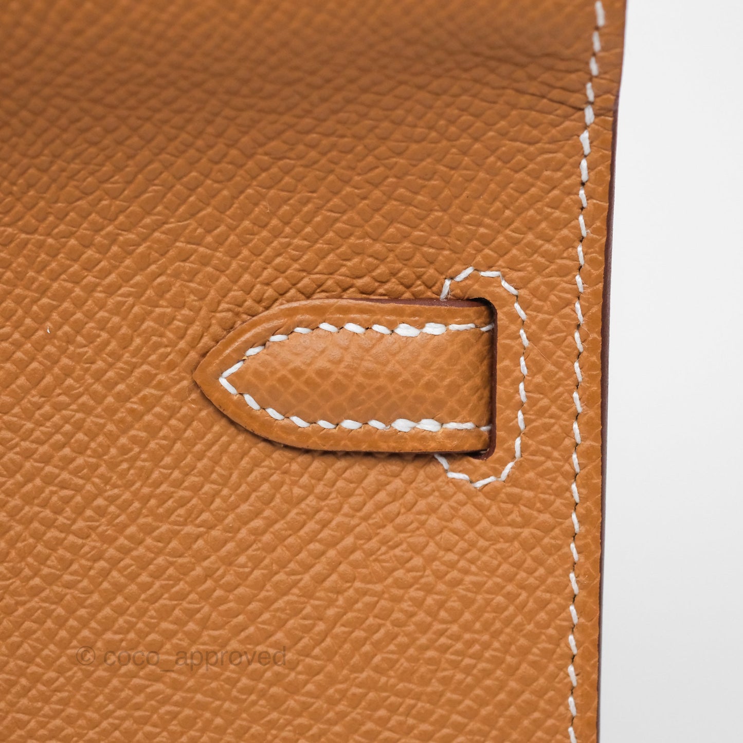 Hermès Kelly To Go Wallet Gold 37 Epsom Gold Hardware