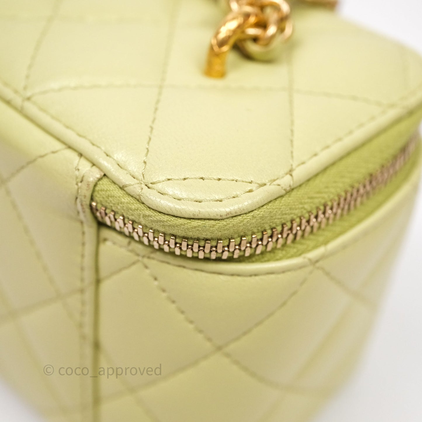 Chanel Quilted Vanity With Chain Lambskin Green Gold Hardware