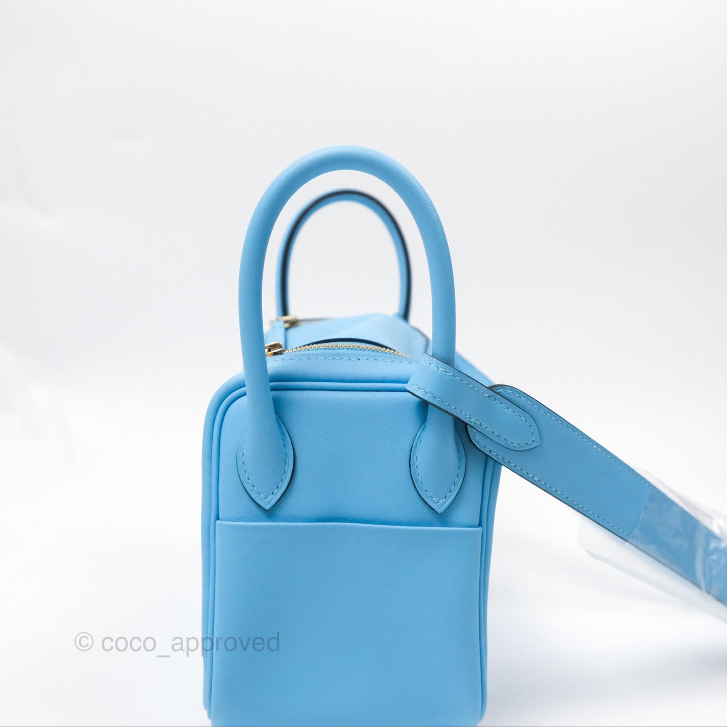 Hermès Mini Lindy 20 Celeste Swift Gold Hardware
