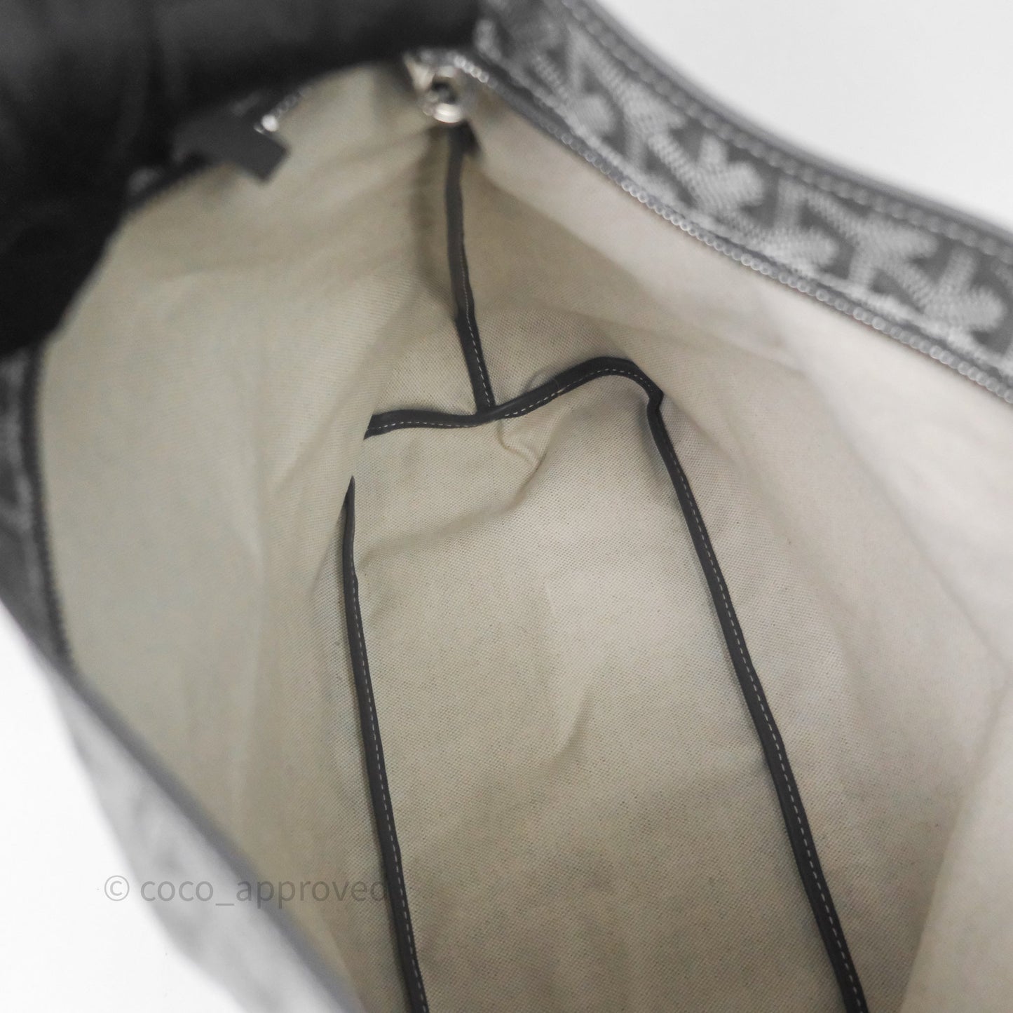 Goyard Bohème Hobo Bag Grey Goyardine Canvas Pink Heart