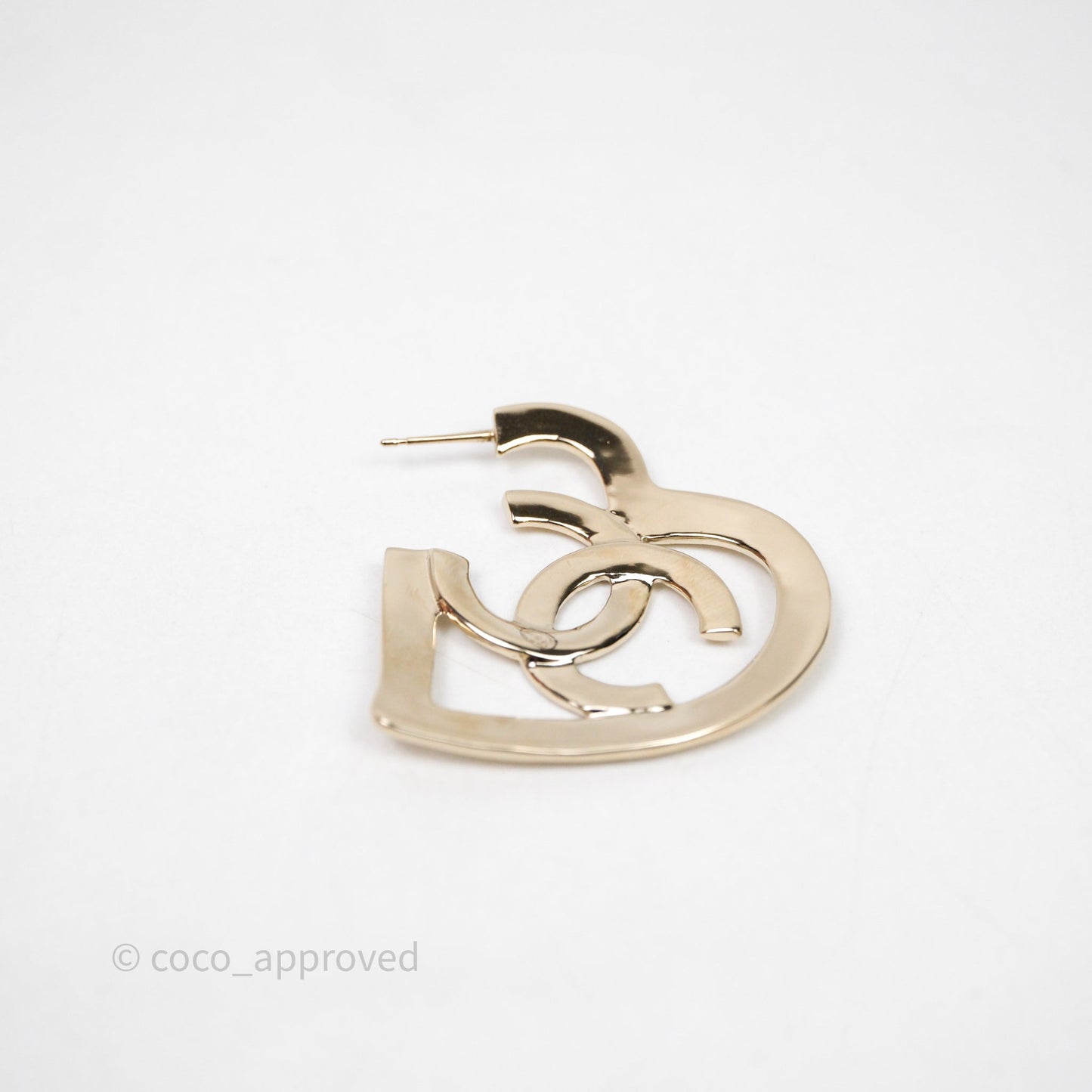Chanel CC Heart Hoop Earrings Gold Tone 22P