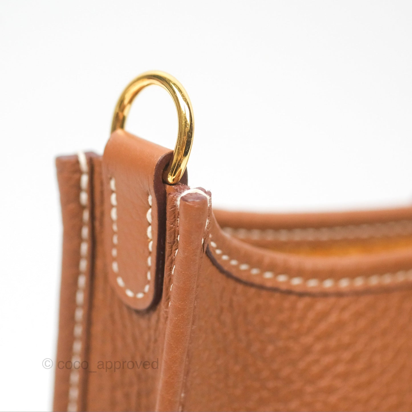 Hermès Mini Evelyne 16 Gold Clemence Gold Hardware