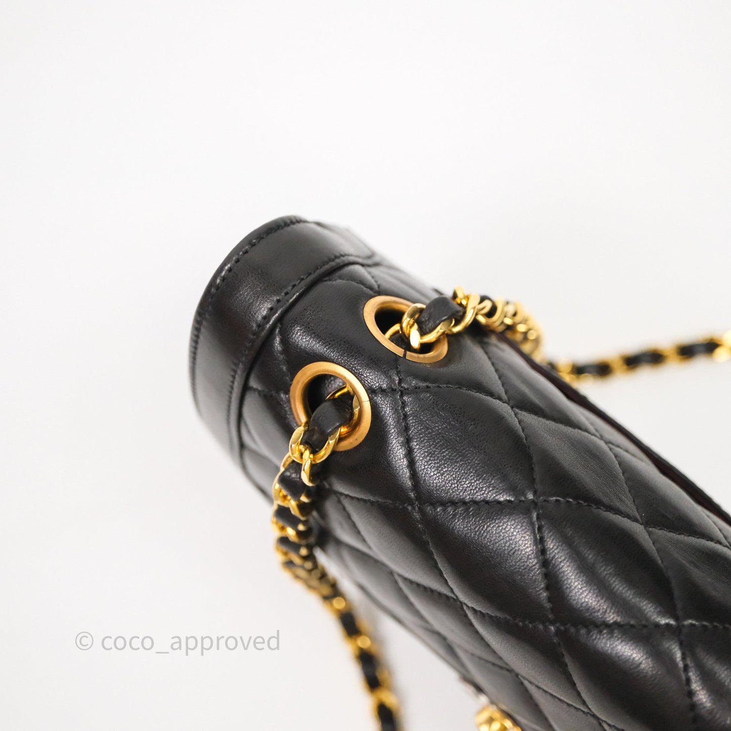 Chanel Quilted Vintage Flap Bag Lambskin Black 24K Gold Hardware