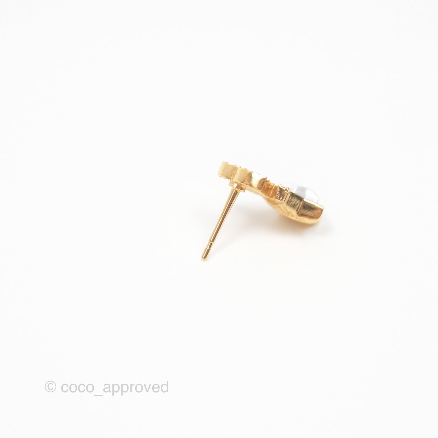 Chanel Crystal CC Star Earrings Gold Tone 24C