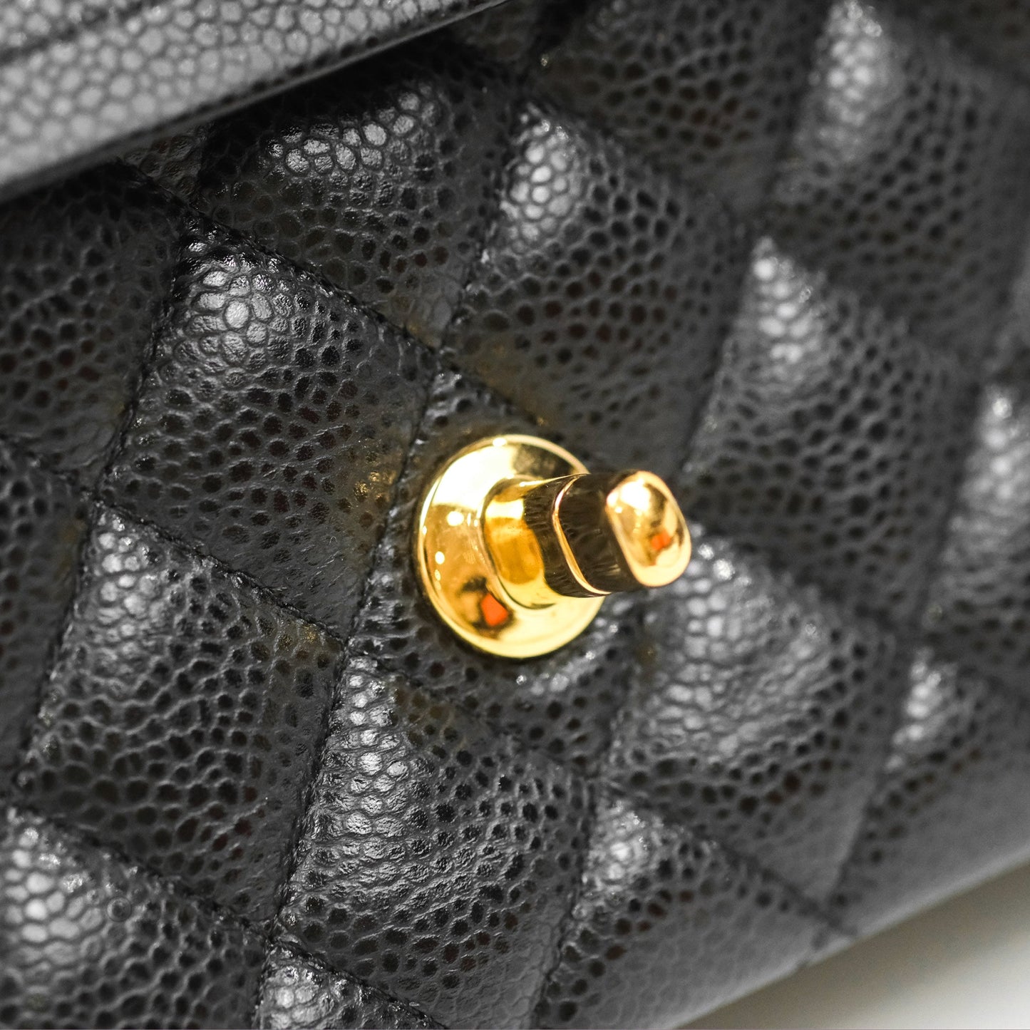 Chanel Classic M/L Medium Flap Quilted Black Caviar Gold Hardware