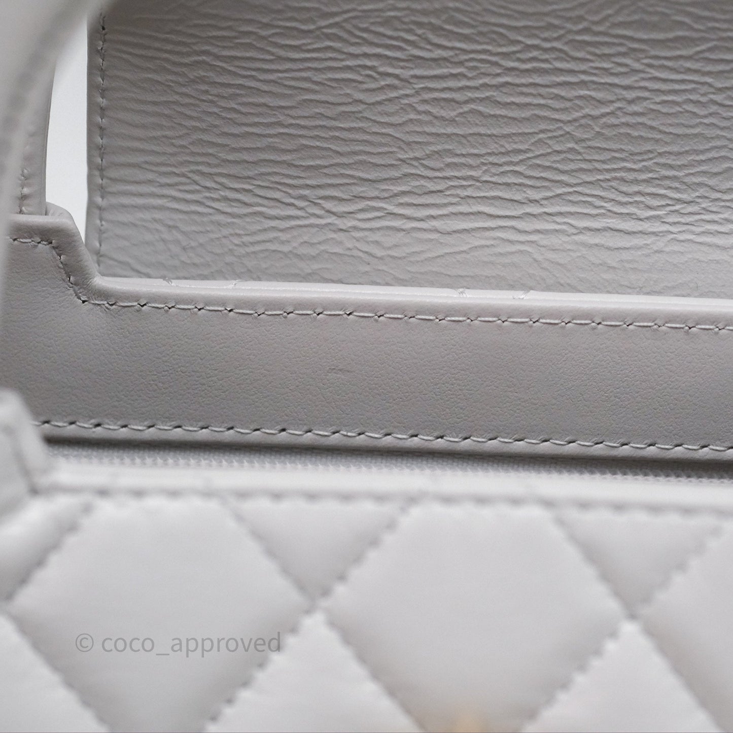 Chanel Kelly Bag Quilted Light Grey Shiny Calfskin Aged Gold Hardware