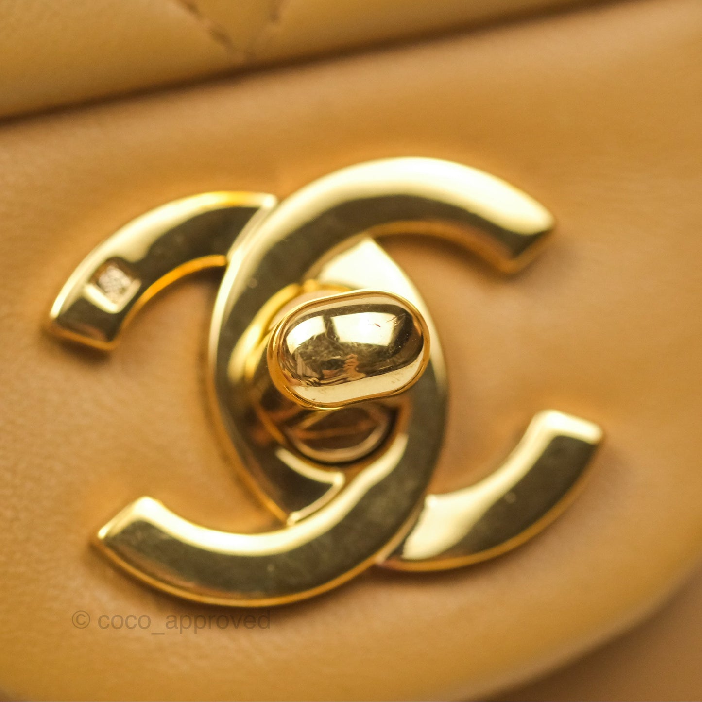 Chanel Vintage Small Classic Flap Beige Lambskin 24K Gold Hardware