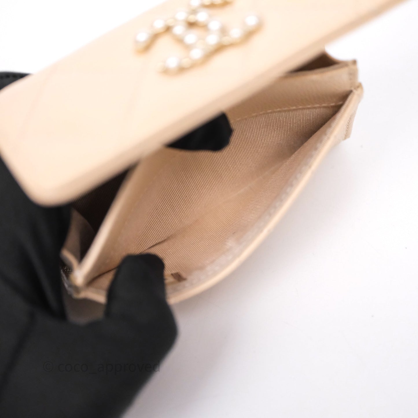 Chanel Pearl CC Flap Card Holder Beige Caviar Gold Hardware