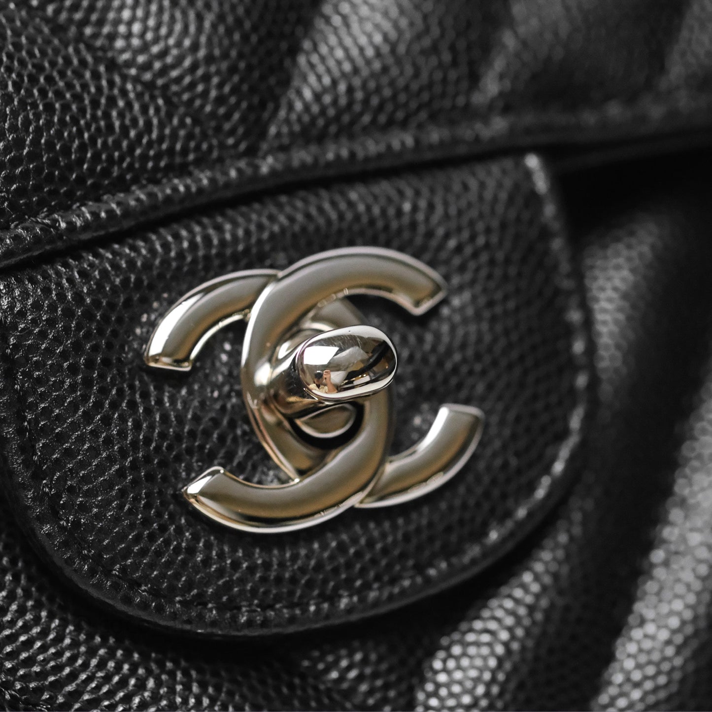 Chanel Classic M/L Medium Flap Chevron Black Caviar Silver Hardware