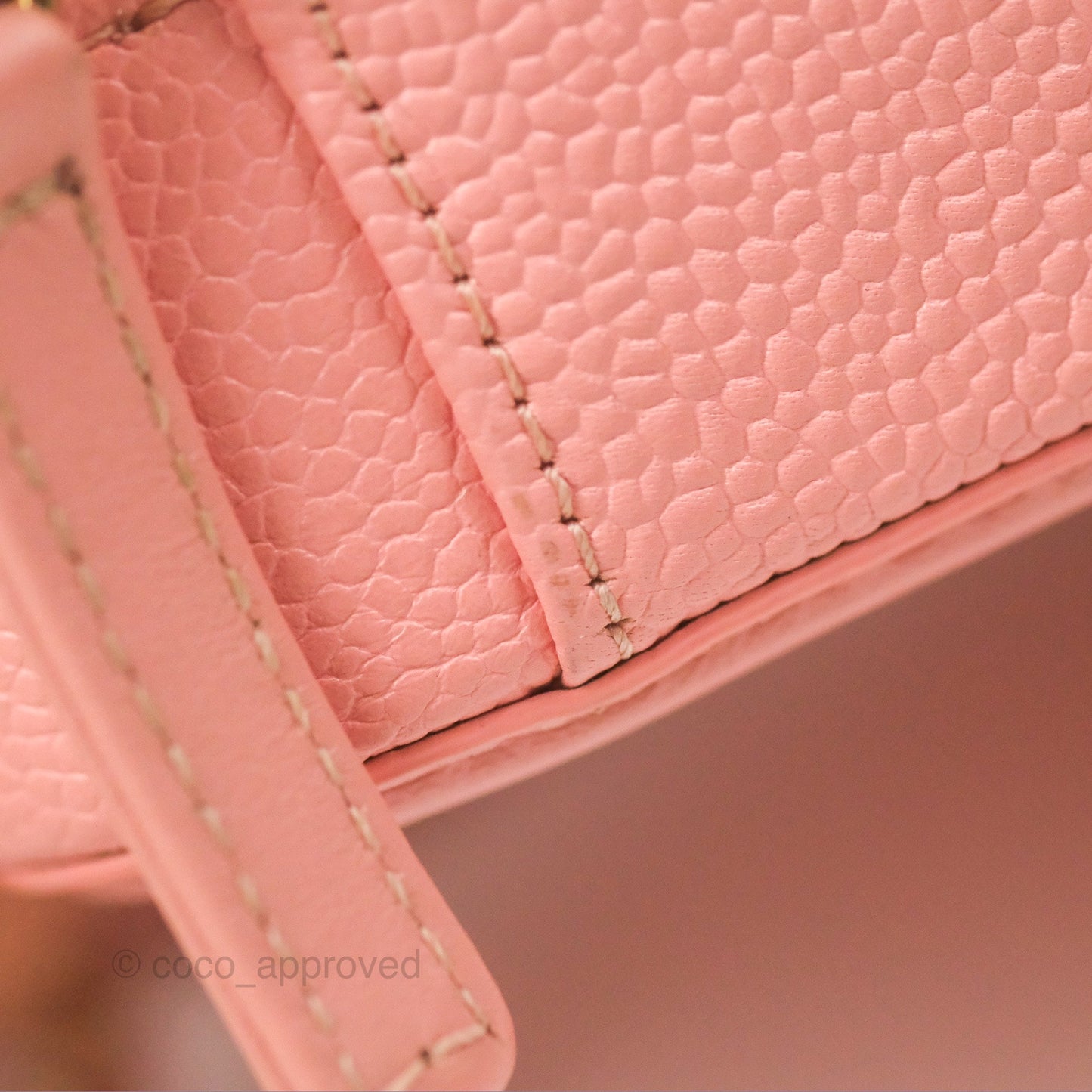 Chanel Quilted Small CC Filigree Vanity Case Dusty Pink Caviar Gold Hardware
