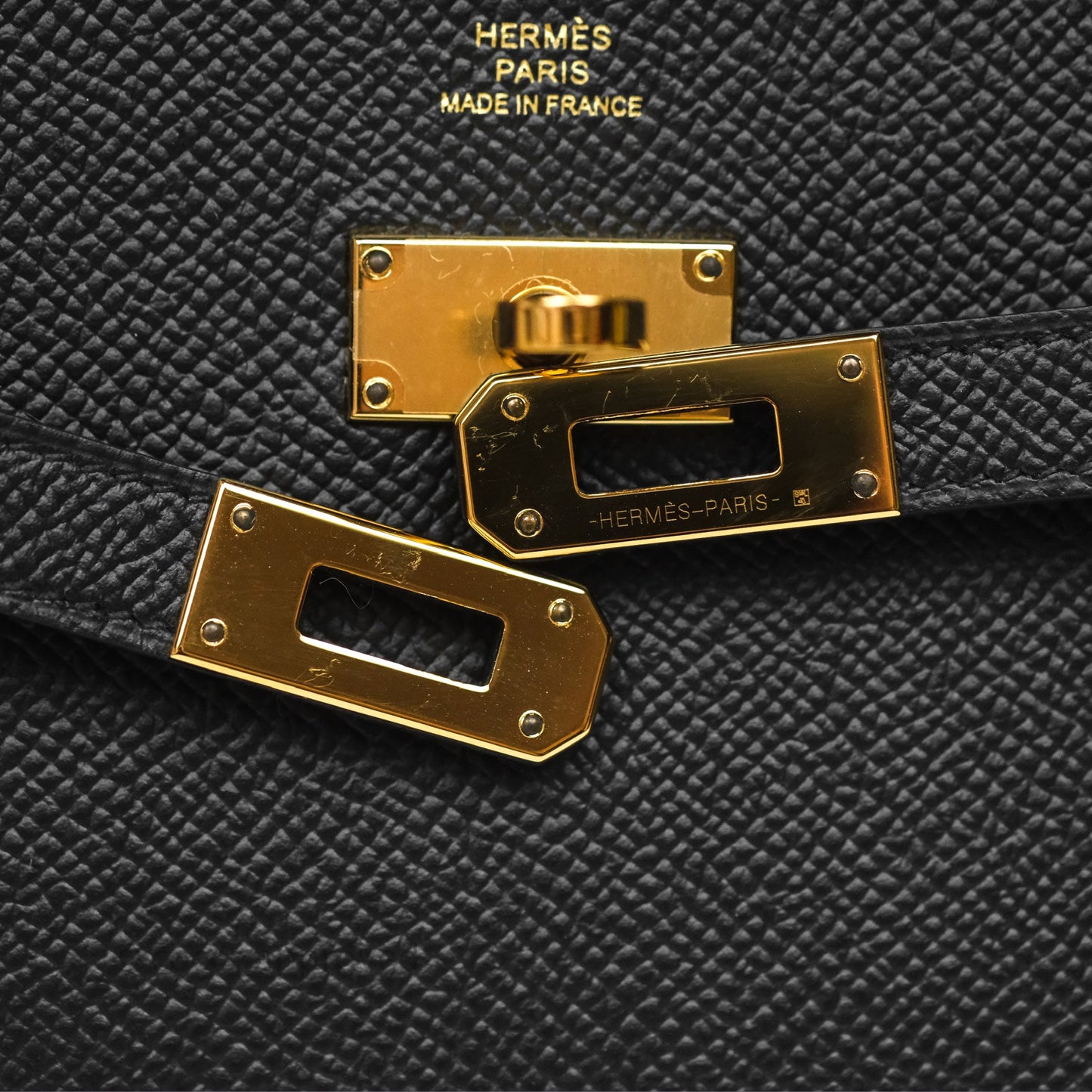 Hermès Kelly To Go Wallet Noir 89 Black Epsom Gold Hardware