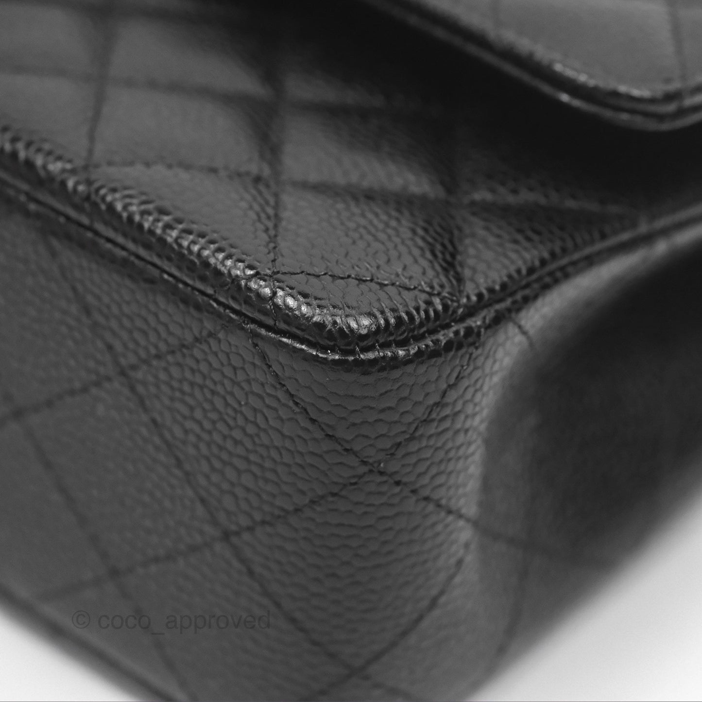 Chanel Classic M/L Medium Flap Quilted Black Caviar Gold Hardware