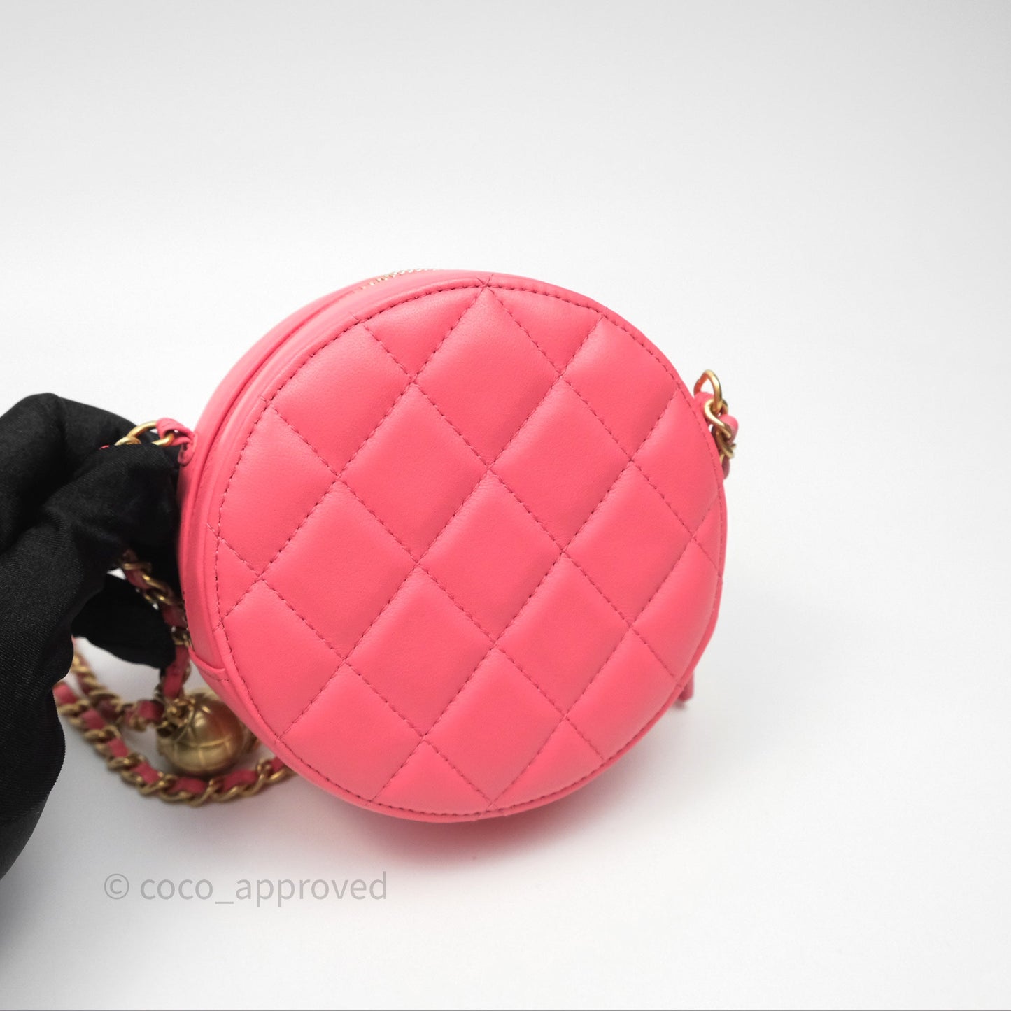 Chanel Quilted Pearl Crush Round Clutch With Chain Pink Lambskin Aged Gold Hardware