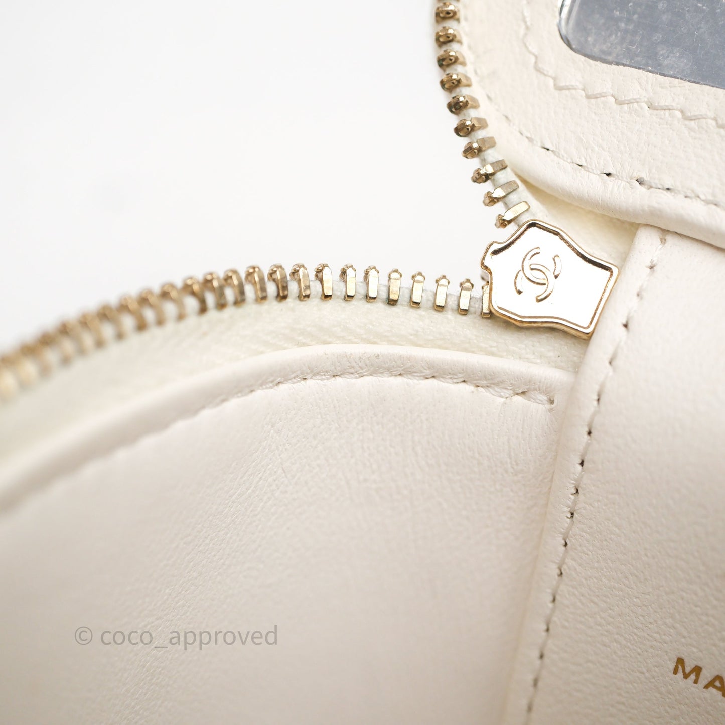 Chanel Heart Crush Mini Vanity With Chain White Caviar Aged Gold Hardware