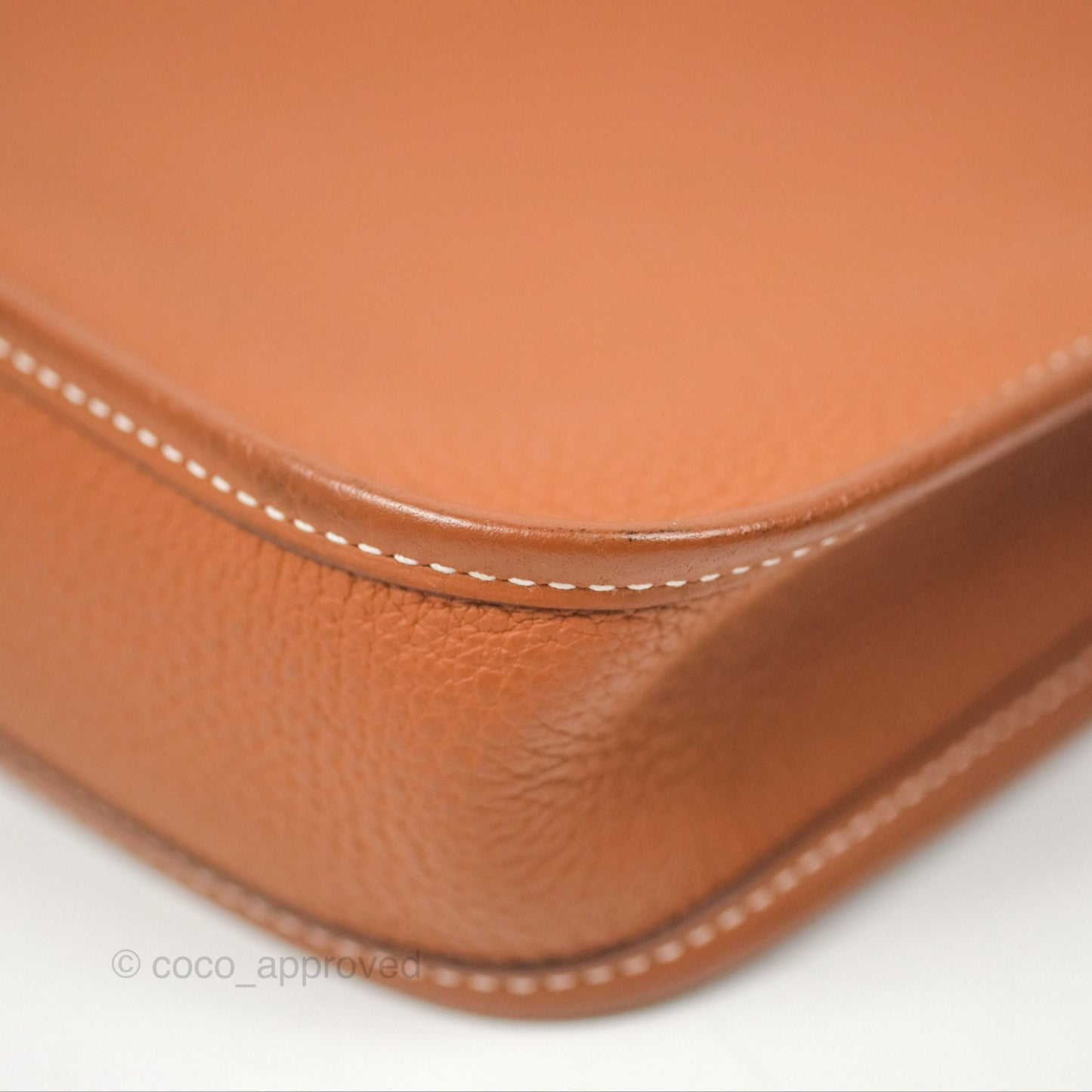 Hermès Mini Evelyne 16 Gold Clemence Gold Hardware
