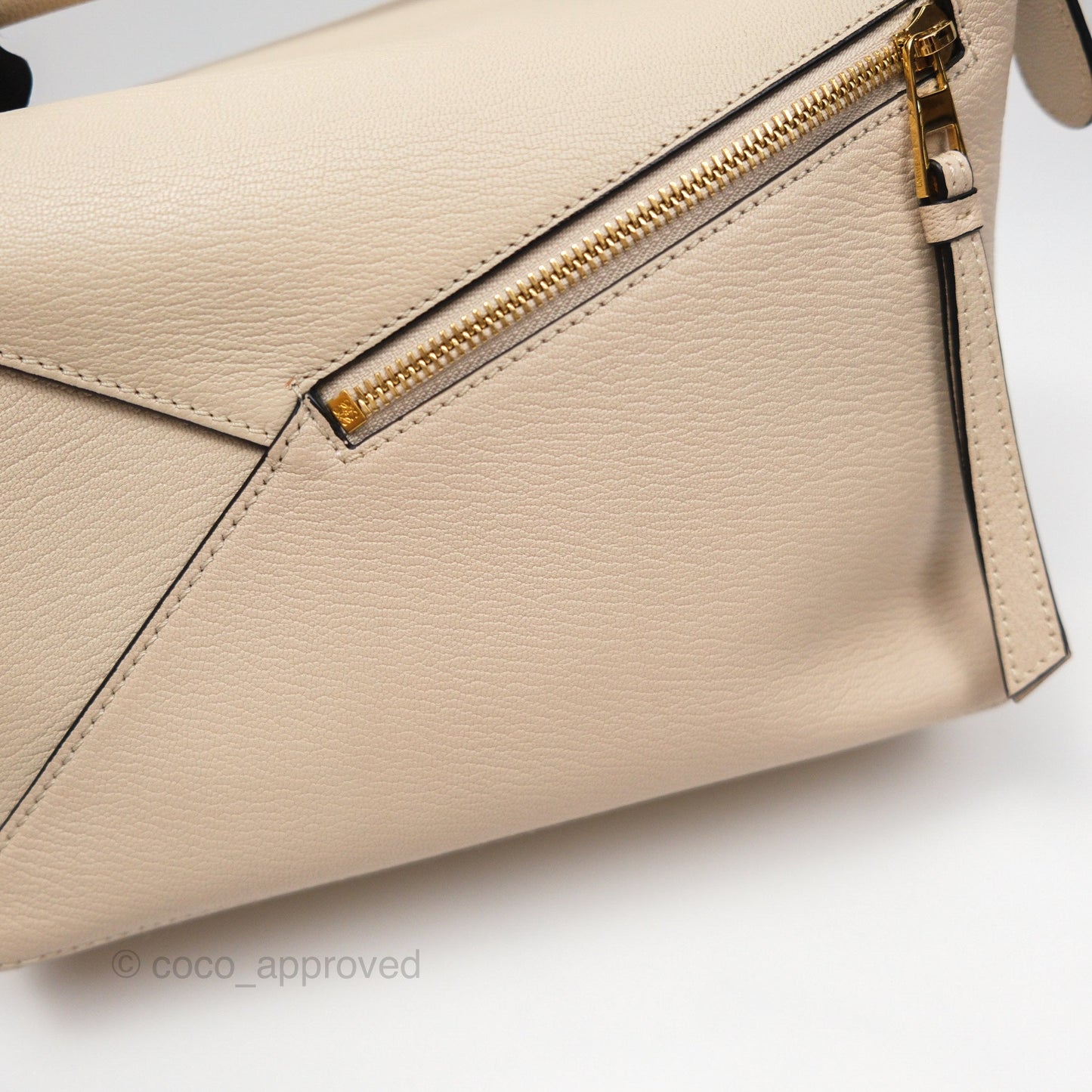 Loewe Small Puzzle Bag Beige Calfskin Gold Hardware