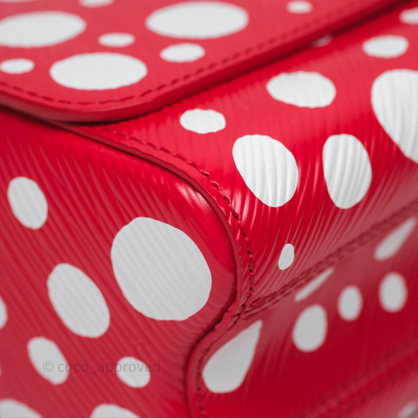 Louis Vuitton x Yayoi Kusama Twist MM Red/ White Epi Silver Hardware