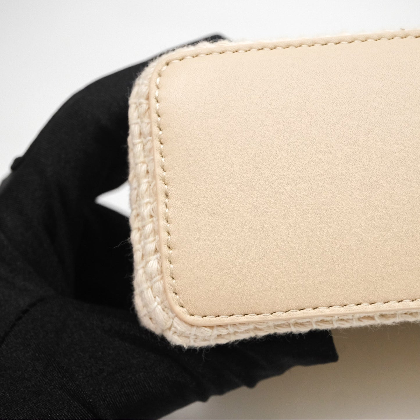 Loro Piana Extra Pocket L19 Beige Cotton-Linen Gold Hardware