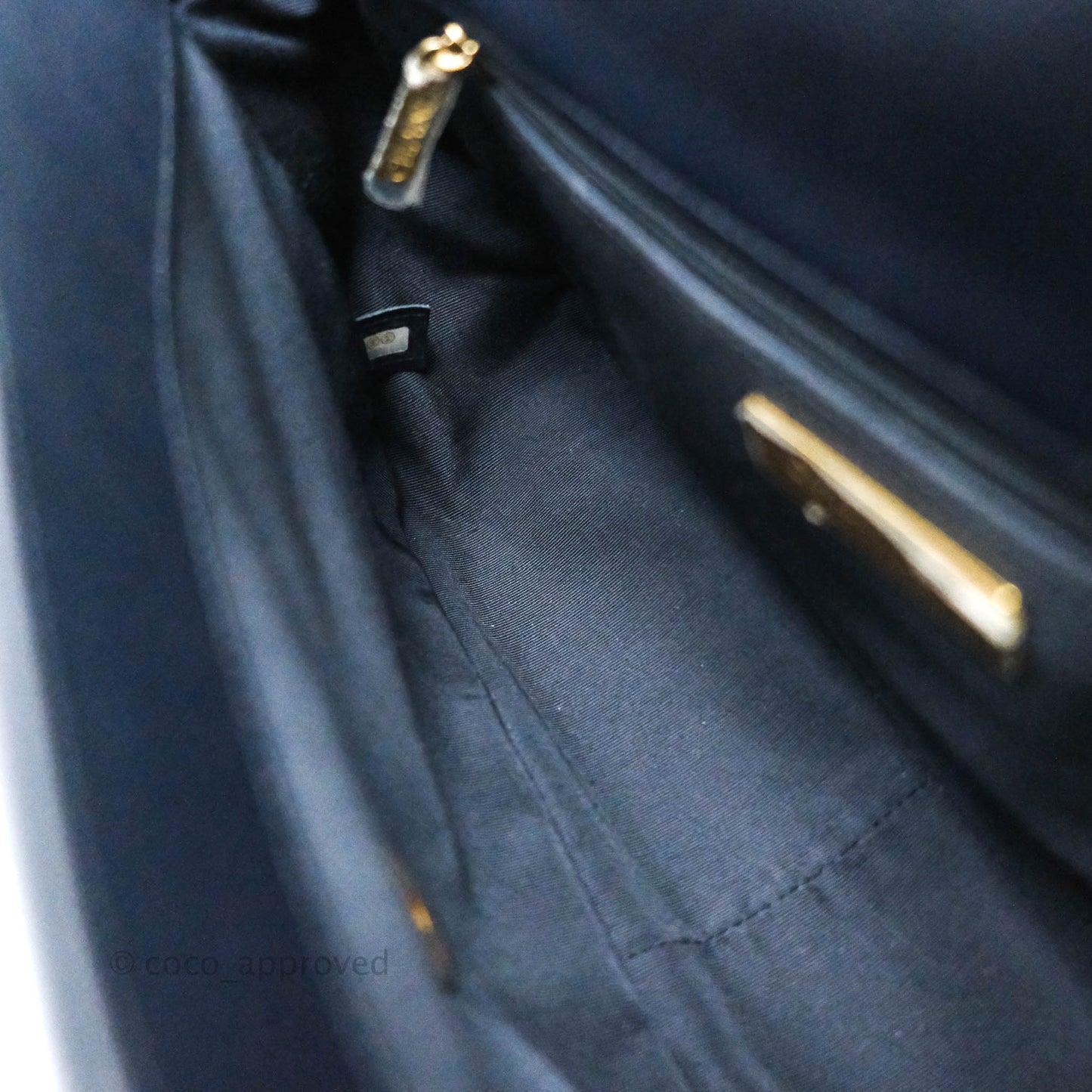 Chanel 19 Medium Dark Navy Mixed Hardware Goatskin