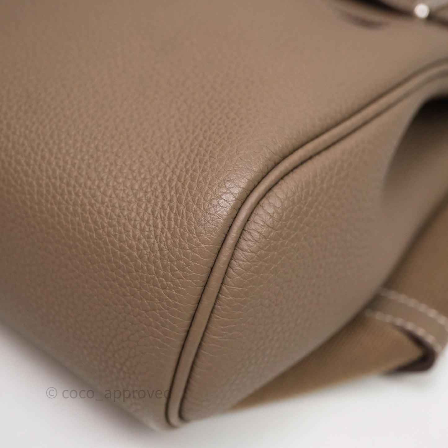 Hermès Hac a Dos PM Backpack Etoupe 18 Togo Palladium Hardware