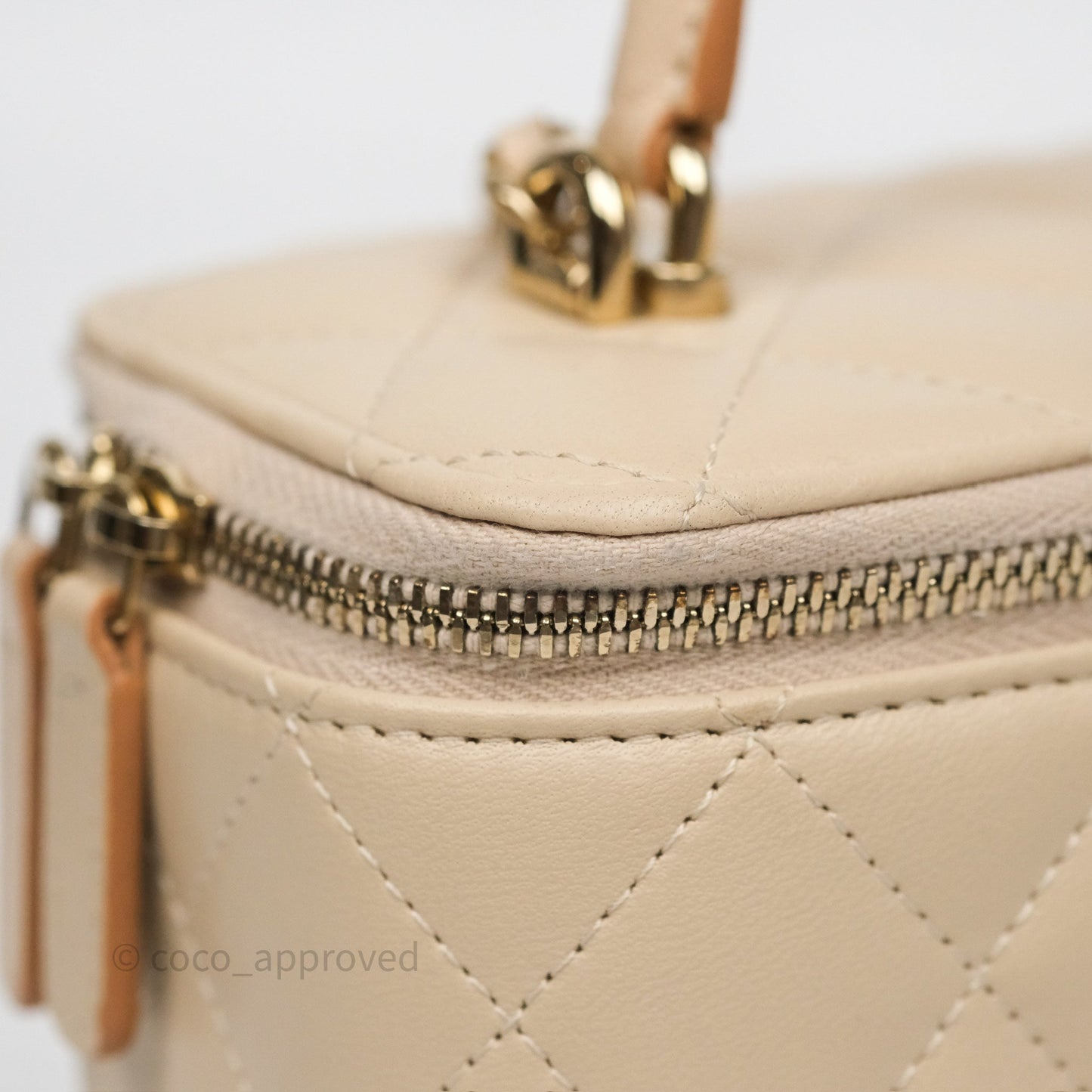 Chanel Vanity Rectangular Top Handle Ecru/Beige Lambskin Gold Hardware 23P