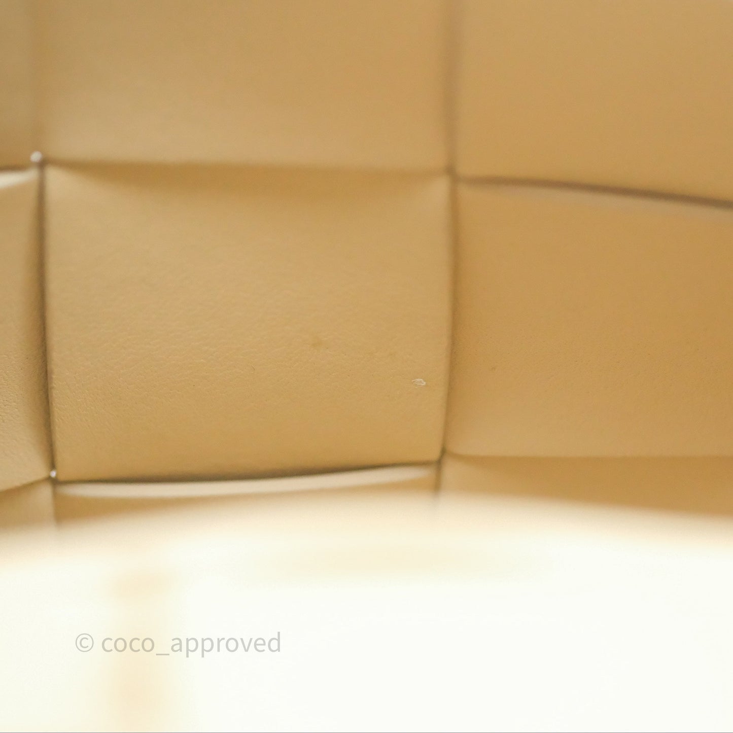 Bottega Veneta Cassette Shoulder Bag Intrecciato Beige Brushed Calfskin