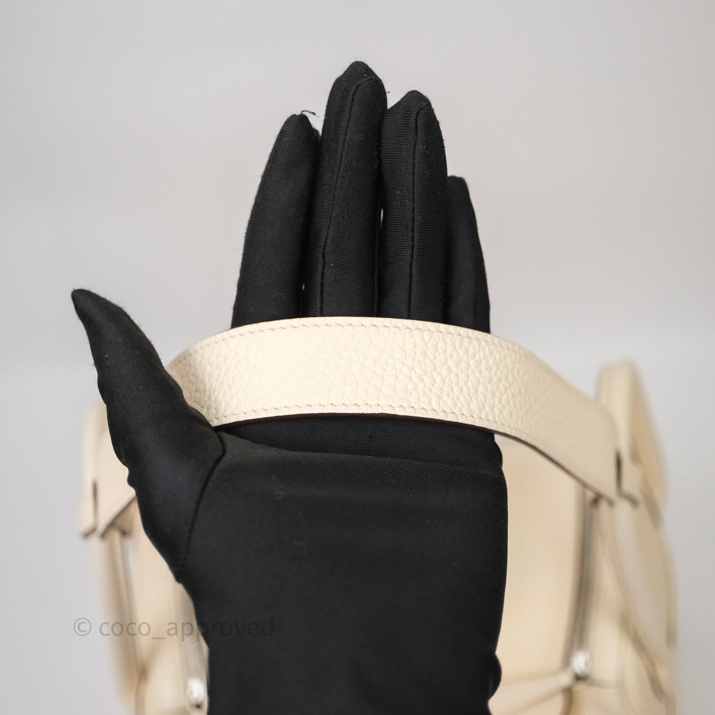 Hermès Lindy 26 Nata I2 Taurillon Clemence Palladium Hardware