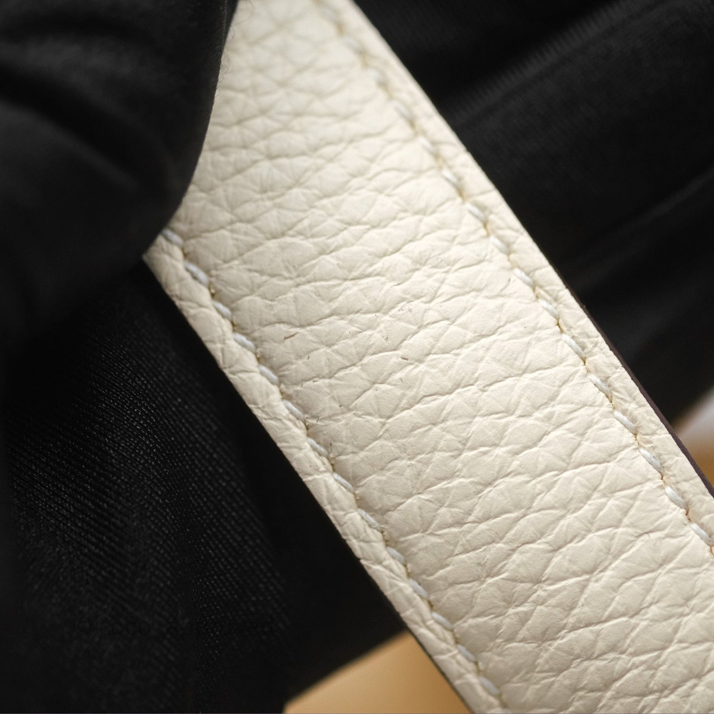 Hermès Picotin Lock 18 Nata I2 Taurillon Clemence Gold Hardware