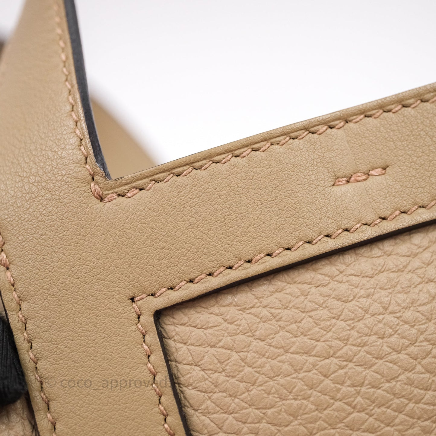 Hermès In-The-Loop 18 Beige Marfa 8Q Clemence Gold Hardware