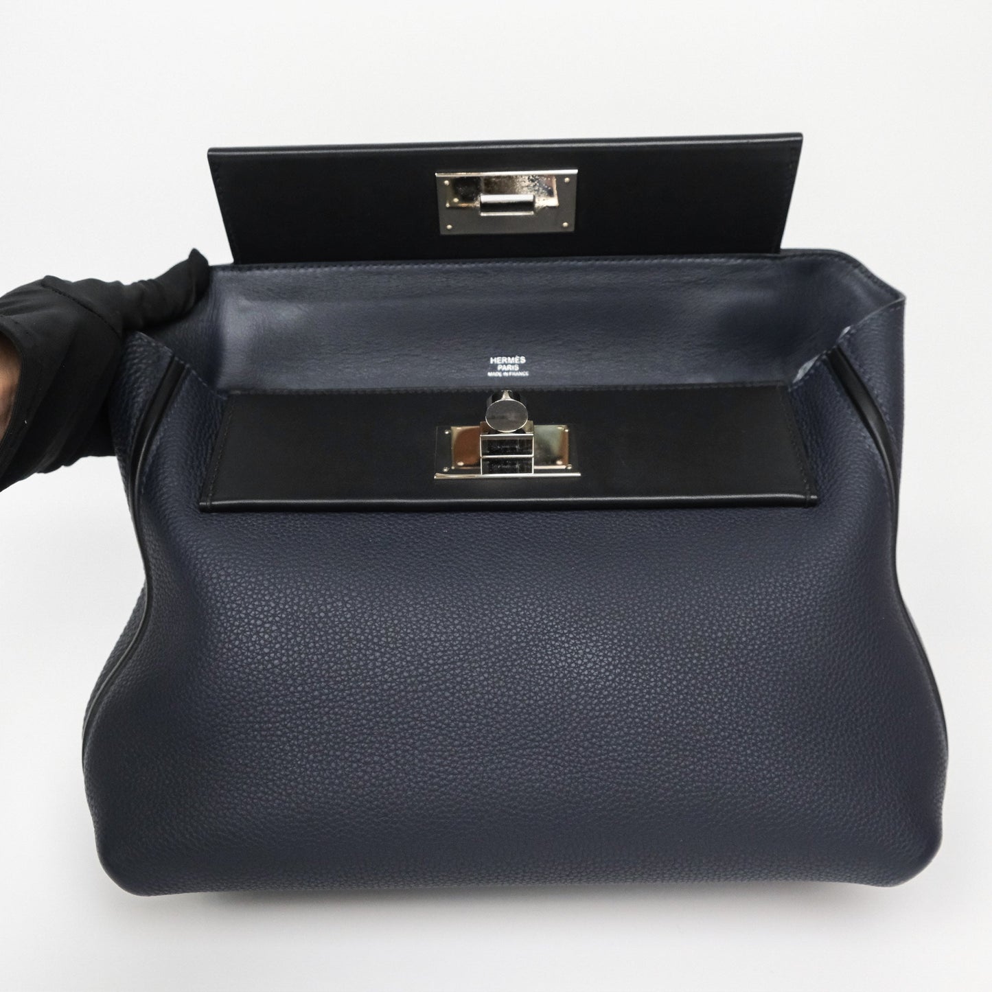 Hermès 24/24 29 Bleu Nuit 2Z / Noir Black 89 Togo/Swift Palladium Hardware