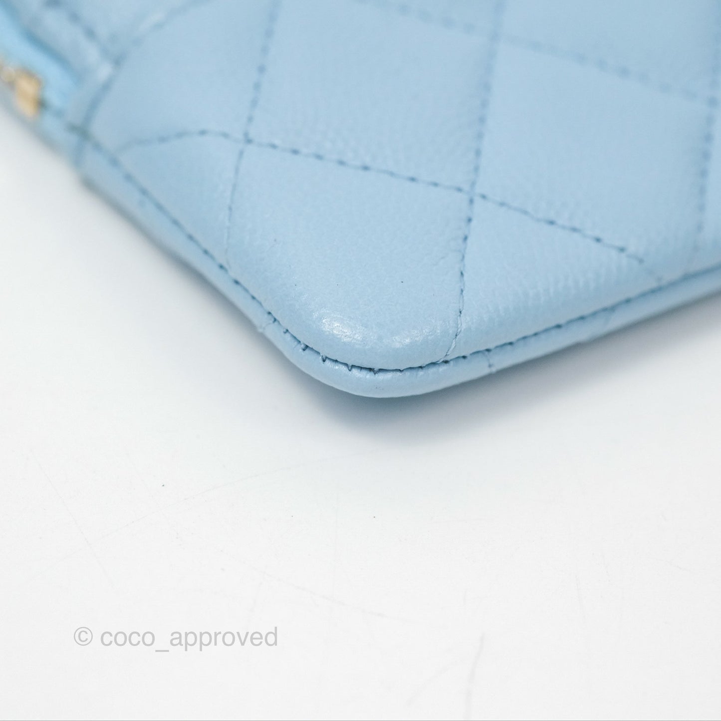 Chanel Zipped Coin Purse Card Holder Blue Caviar 22S