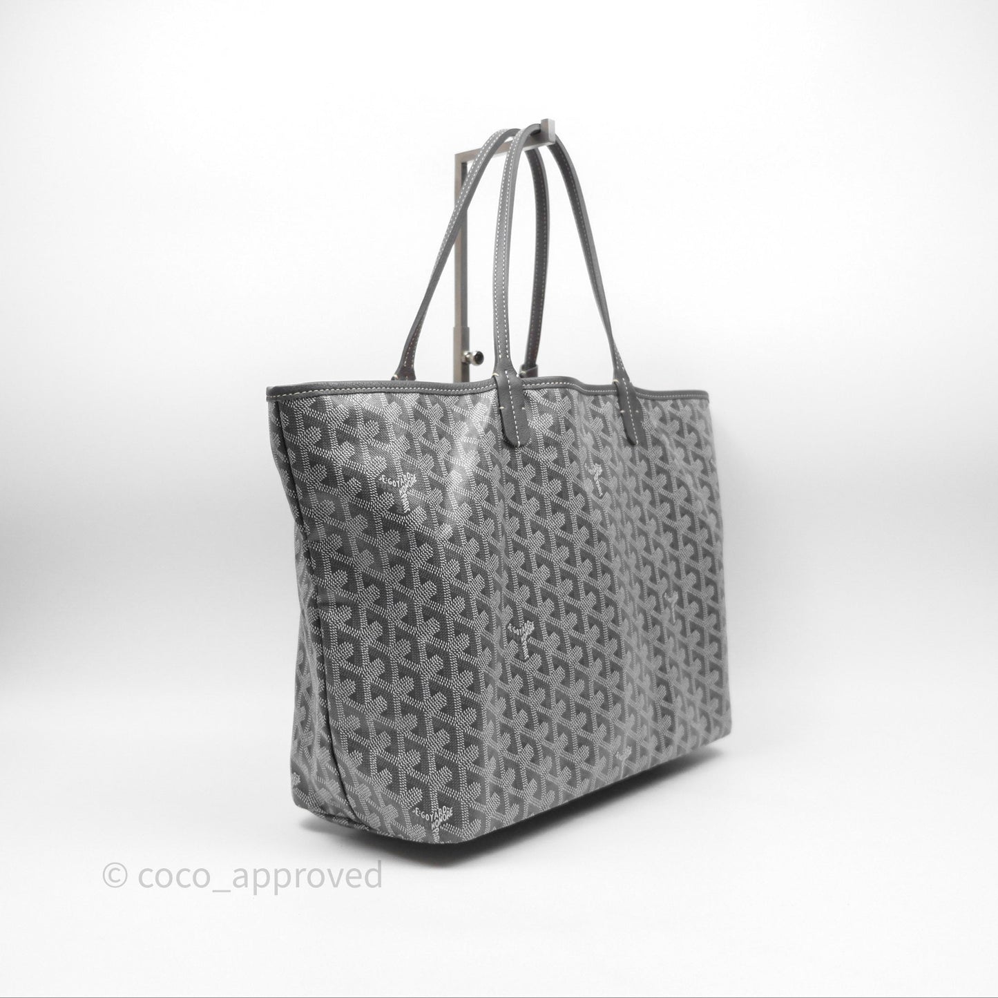 Goyard St Louis Tote PM ⁣⁣⁣⁣⁣⁣⁣⁣⁣⁣⁣⁣⁣⁣⁣⁣⁣⁣⁣⁣Grey