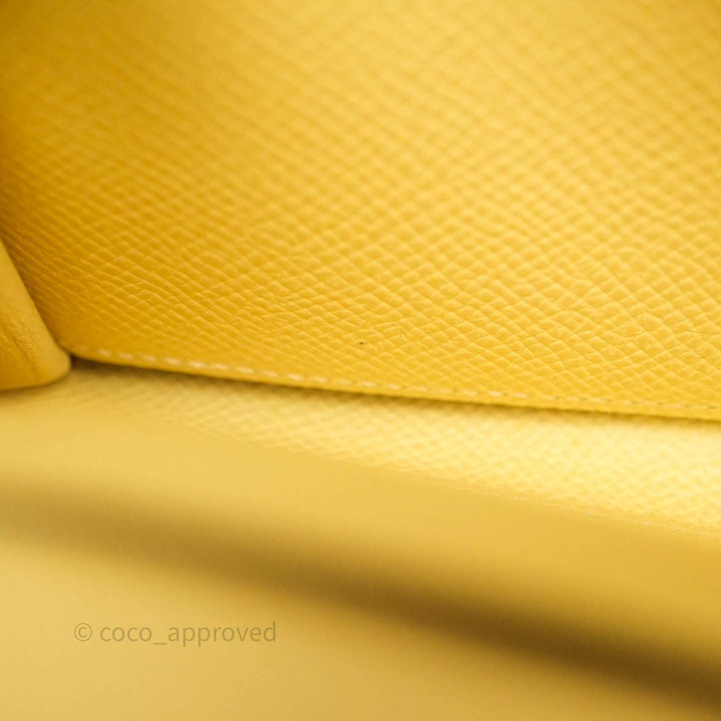 Hermès Kelly To Go Wallet Nata I2/ Jaune Poussin 1Z Epsom Gold Hardware