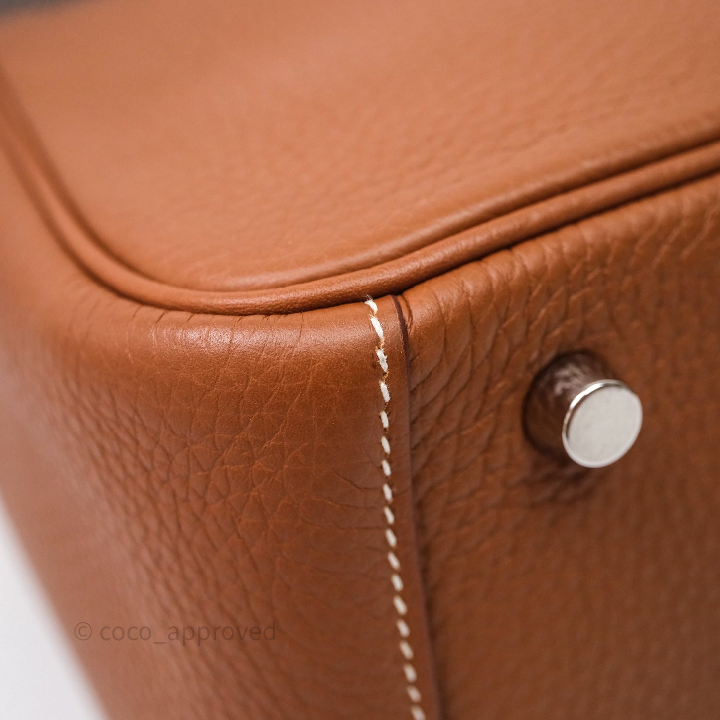Hermès Lindy 26 Gold Clemence Palladium Hardware
