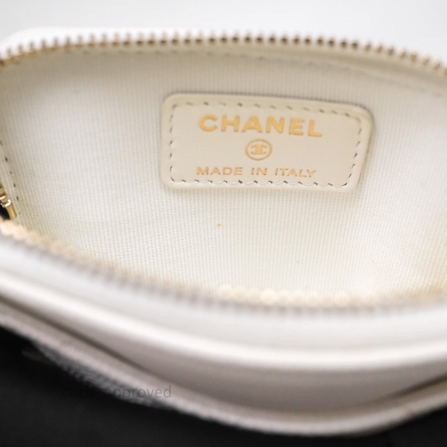 Chanel Quilted Classic Zip Card Holder Wallet White Caviar Gold Hardware